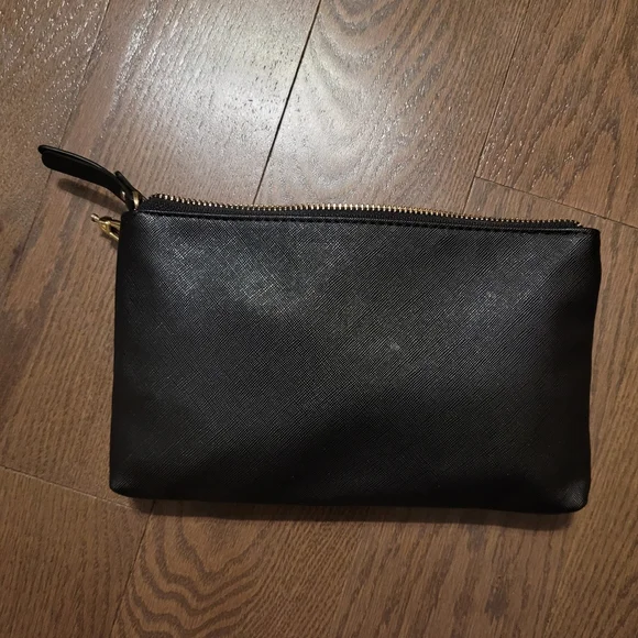 Kate Spade Dual Compartment Crossbody - Picture 2 of 8